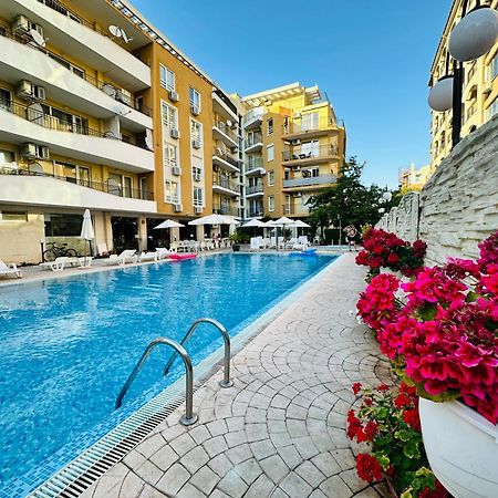 Blue Marine - Daneli Apartment Sunny Beach Buitenkant foto